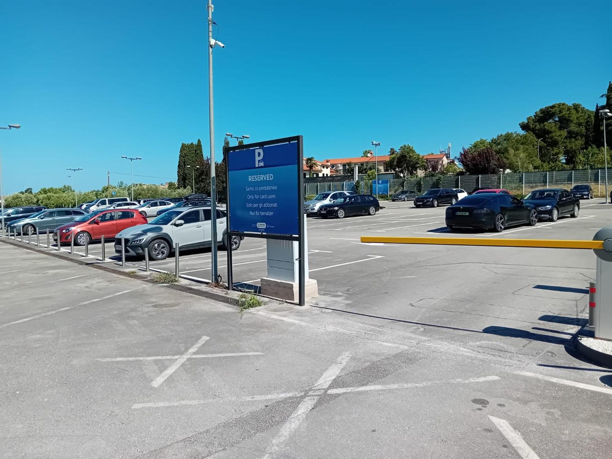 Sara Luxury In City Center Porec Esterno foto